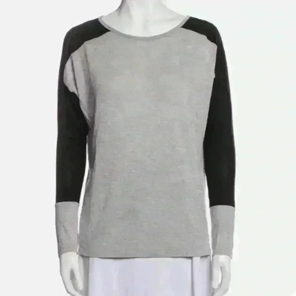 Vince Colorblock Long Sleeve Rayon Top in Gray and Black Size XS NWOT